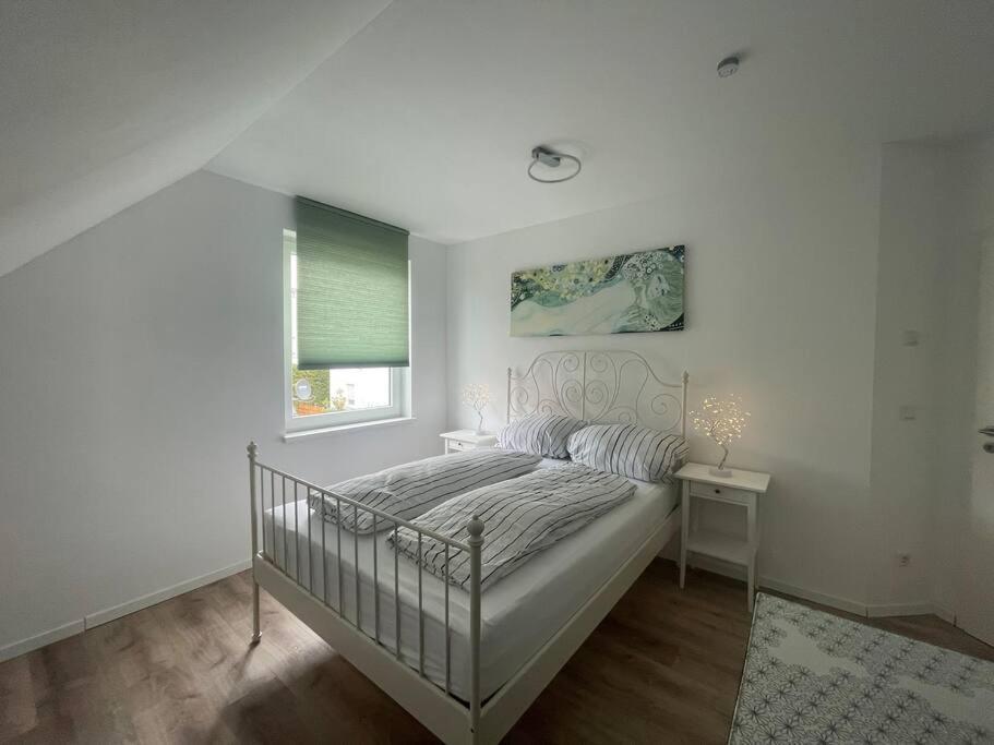 Urban House For Families And Berlin Tourists Villa Телтов Екстериор снимка